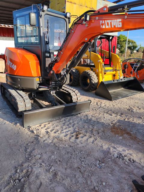 Miniexcavadoras LTMG